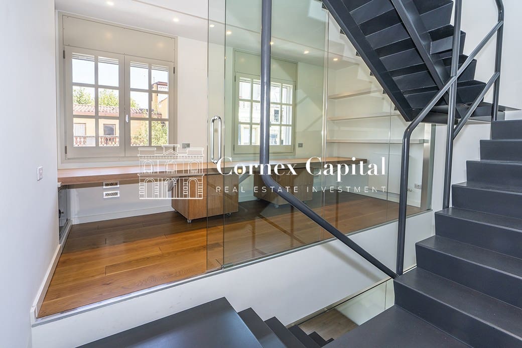 Adosado de 5 habitaciones en Barcelona ciudad en venta con garaje - 2.498.000 € (Ref: 9993959)