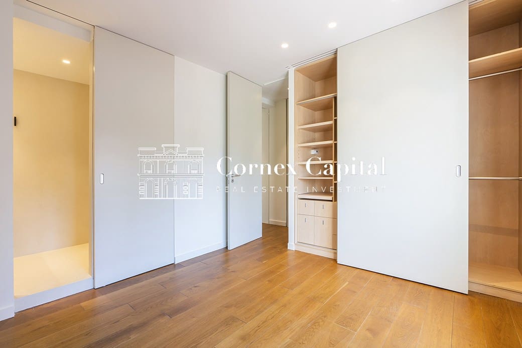 Adosado de 5 habitaciones en Barcelona ciudad en venta con garaje - 2.498.000 € (Ref: 9993959)