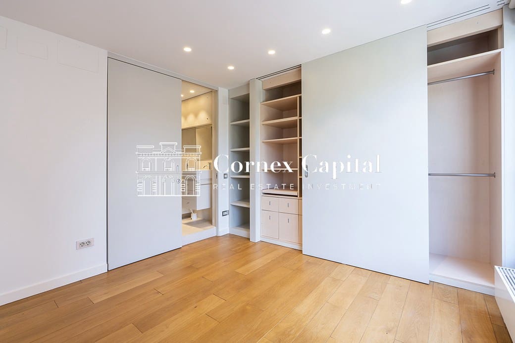 Adosado de 5 habitaciones en Barcelona ciudad en venta con garaje - 2.498.000 € (Ref: 9993959)