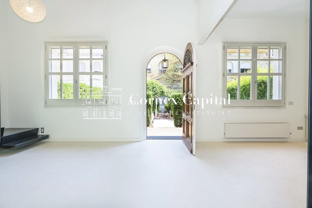 5 soveværelse Rækkehus til salg i Barcelona by med garage - € 2.498.000 (Ref: 9993959)