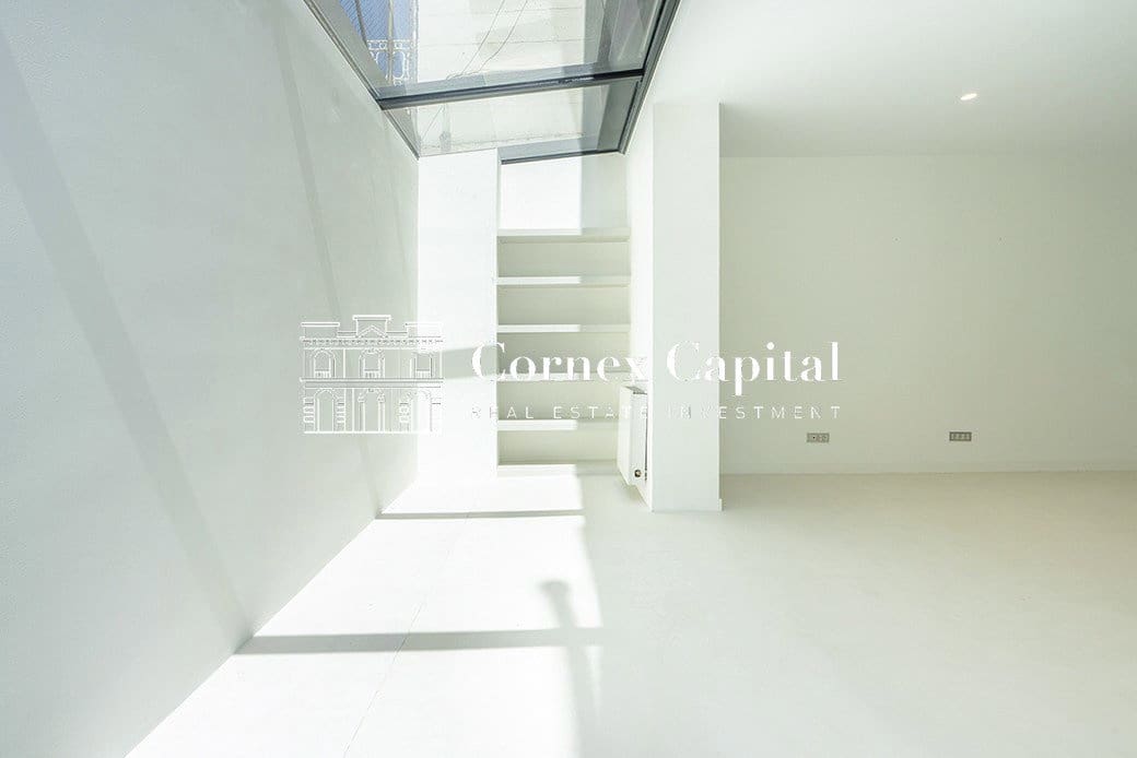 5 soveværelse Rækkehus til salg i Barcelona by med garage - € 2.498.000 (Ref: 9993959)