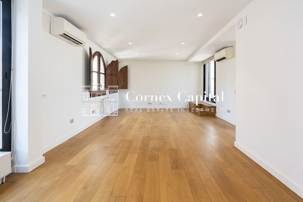 5 soveværelse Rækkehus til salg i Barcelona by med garage - € 2.498.000 (Ref: 9993959)