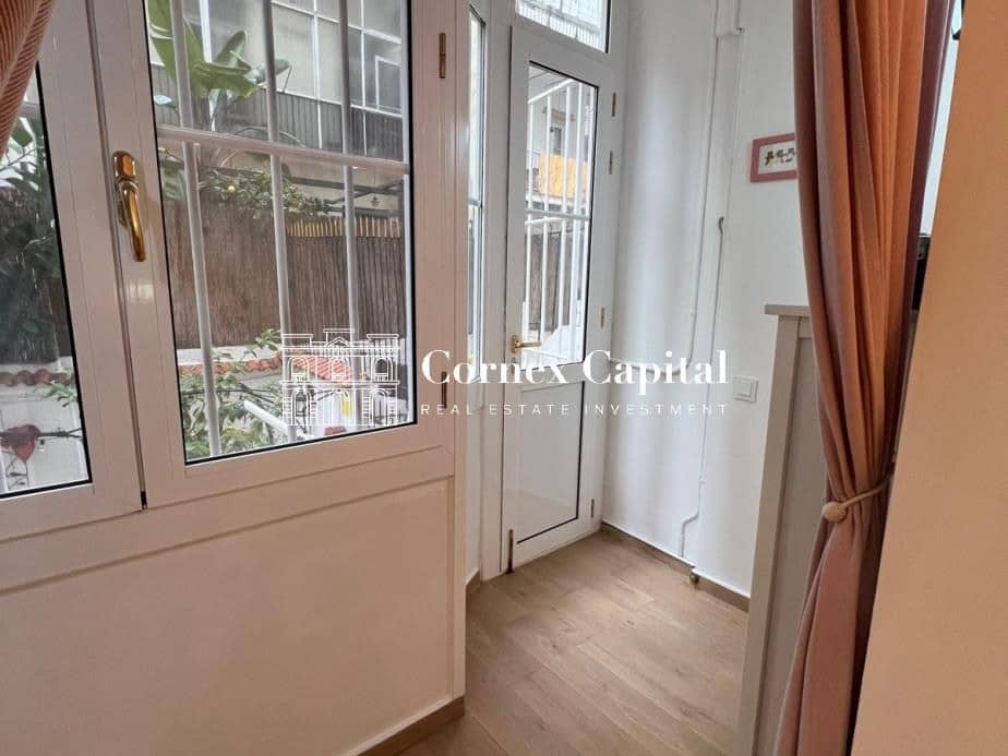 2 bedroom Apartment for sale in Barcelona city - € 390,000 (Ref: 9993960)