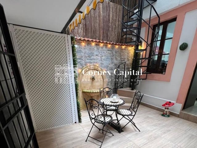 2 bedroom Apartment for sale in Sants-Montjuïc, Barcelona city with garage - € 390,000 (Ref: 9993960)