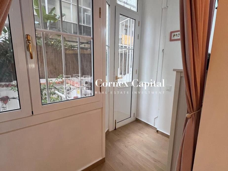 2 Zimmer Apartment zu verkaufen in Barcelona Stadt mit Garage - 390.000 € (Ref: 9993960)