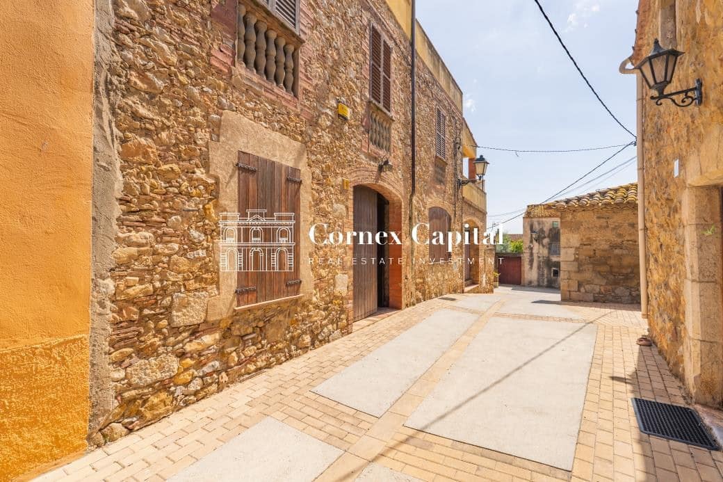 6 sypialnia Dom na sprzedaż w Ulla - 540 000 € (Ref: 9993961)