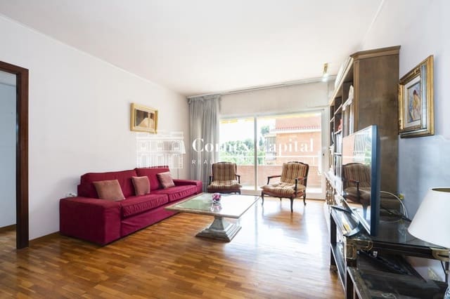 4 bedroom Apartment for sale in Sarrià, Barcelona city with garage - € 985,000 (Ref: 9993963)