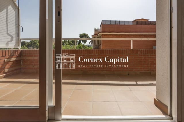 4 bedroom Apartment for sale in Sarrià, Barcelona city with garage - € 985,000 (Ref: 9993963)