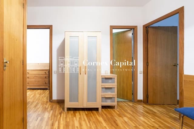 4 bedroom Apartment for sale in Sarrià, Barcelona city with garage - € 985,000 (Ref: 9993963)