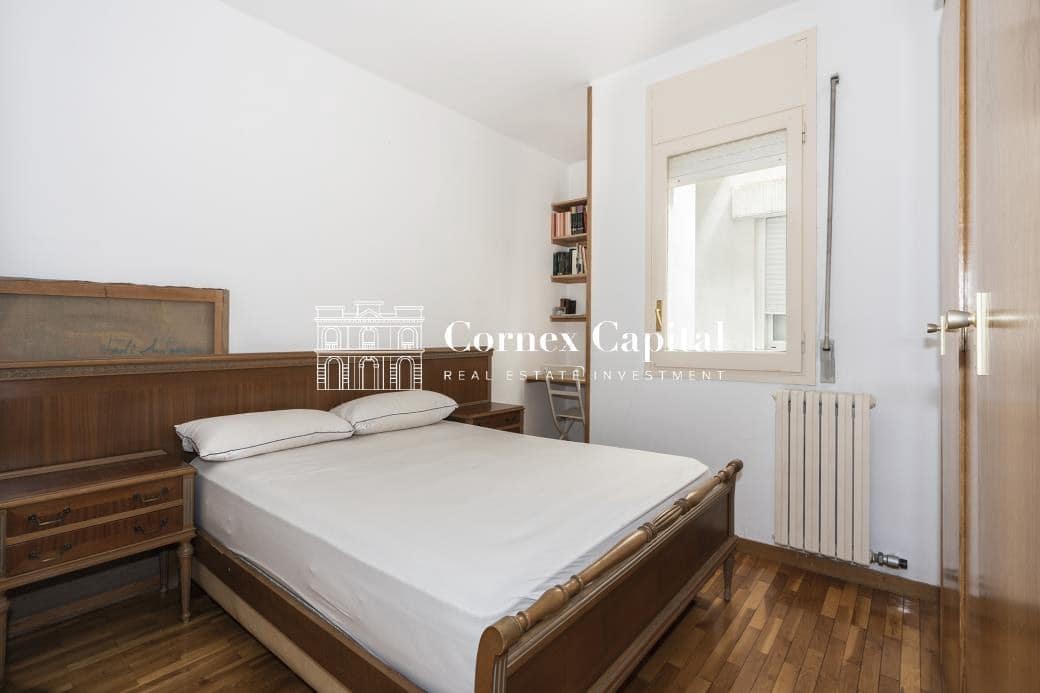 4 bedroom Apartment for sale in Barcelona city with garage - € 985,000 (Ref: 9993963)
