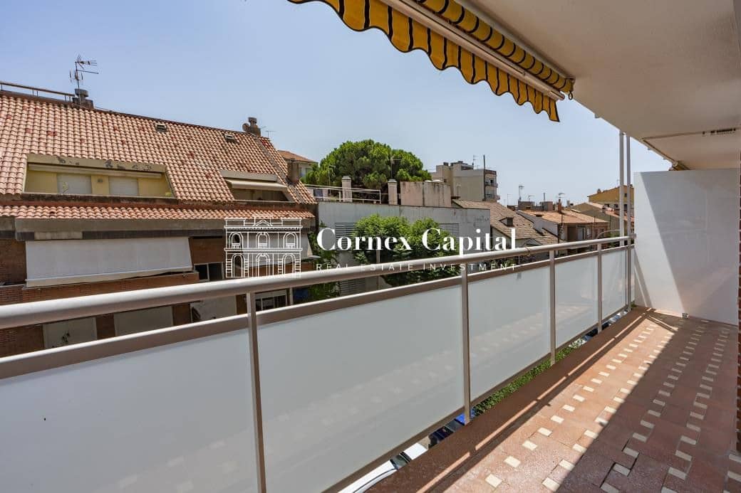 4 quarto Apartamento para venda em Vilassar de Mar com garagem - 450 000 € (Ref: 9998482)