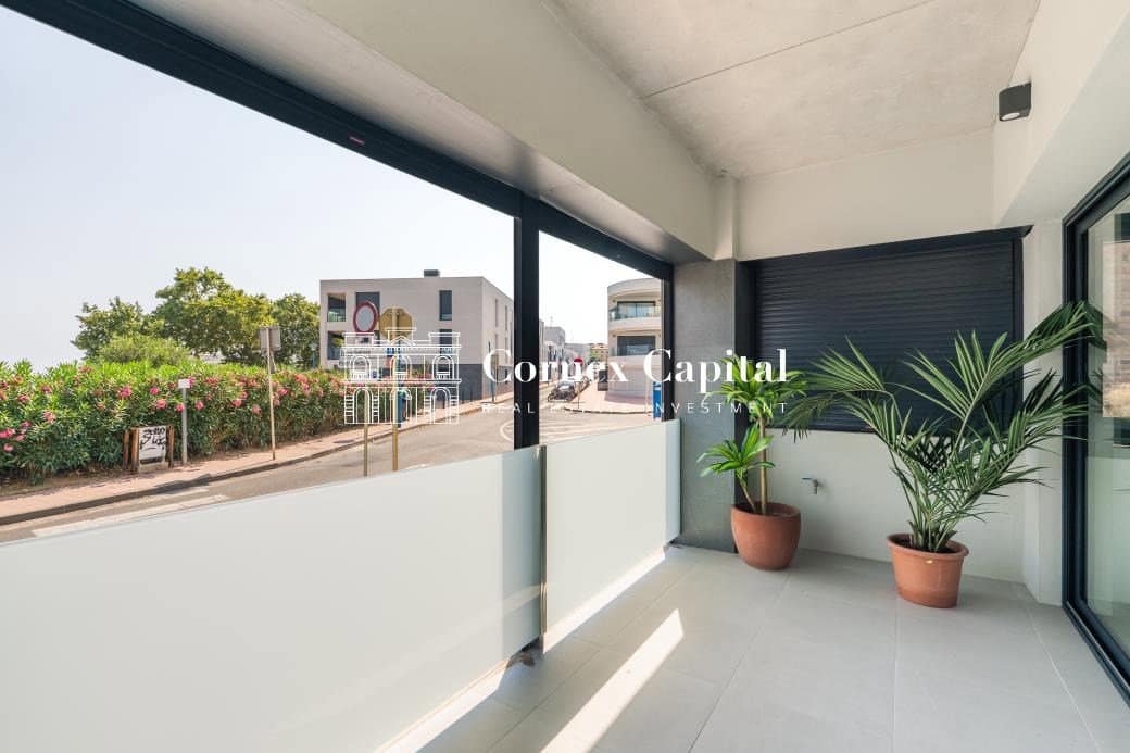 Apartamento de 3 habitaciones en Palamós en venta con garaje - 550.000 € (Ref: 9999570)