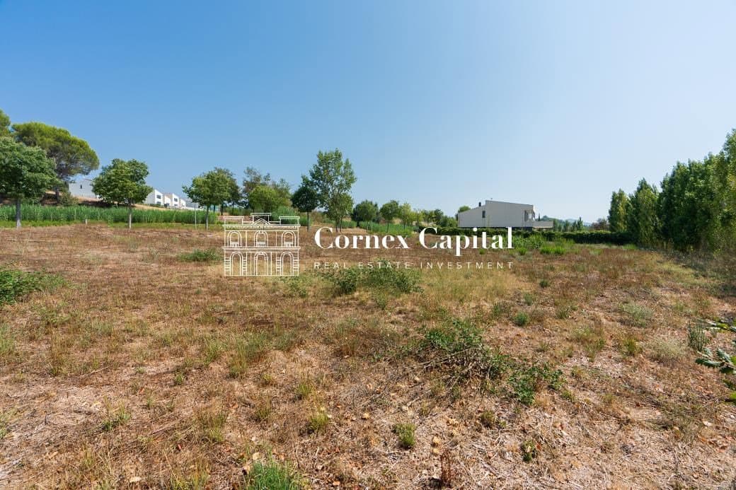 Undeveloped Land for sale in La Roca del Valles - € 218,000 (Ref: 9999571)
