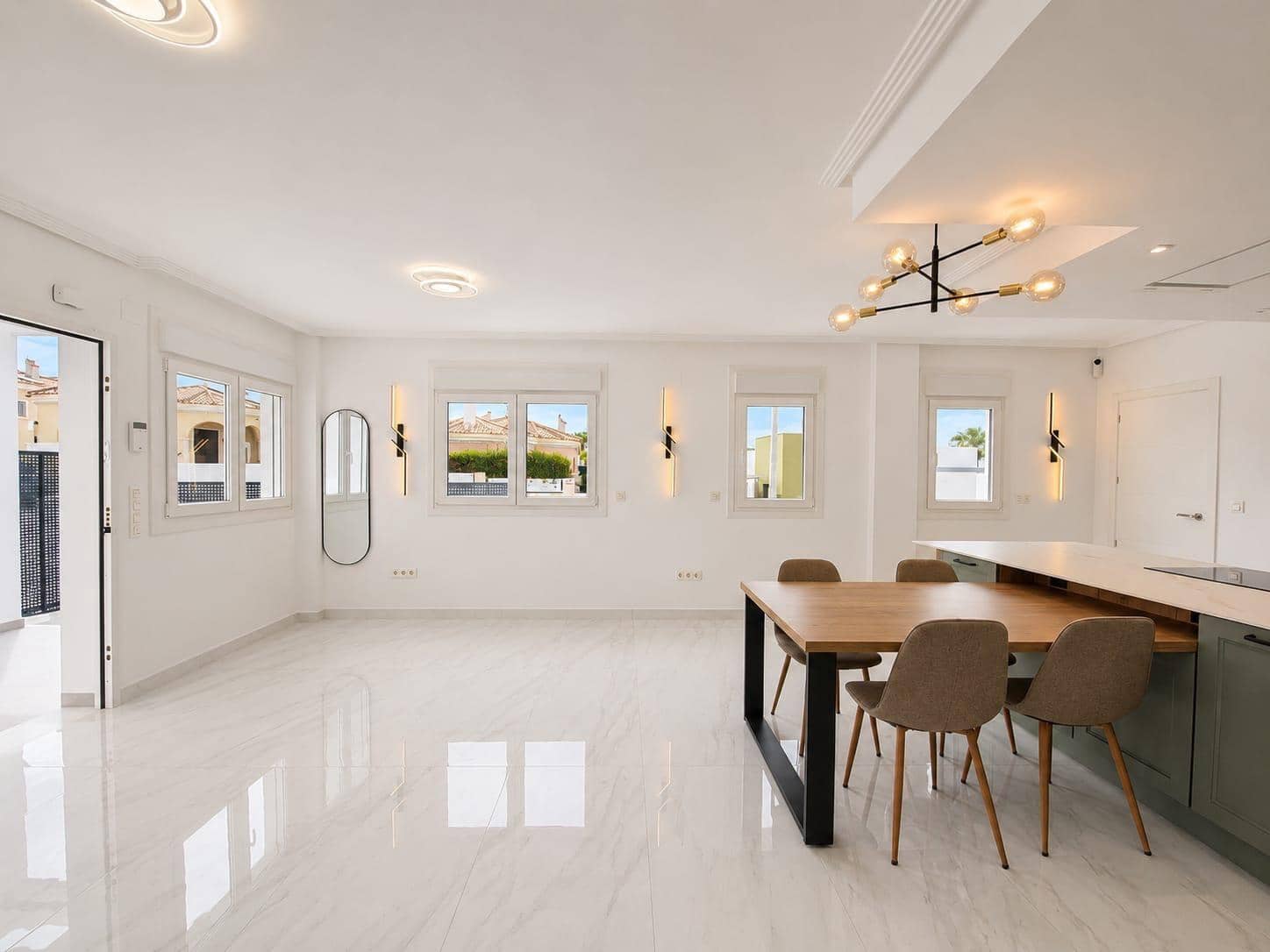2 sovrum Villa till salu i San Fulgencio - 370 000 € (Ref: 10004116)