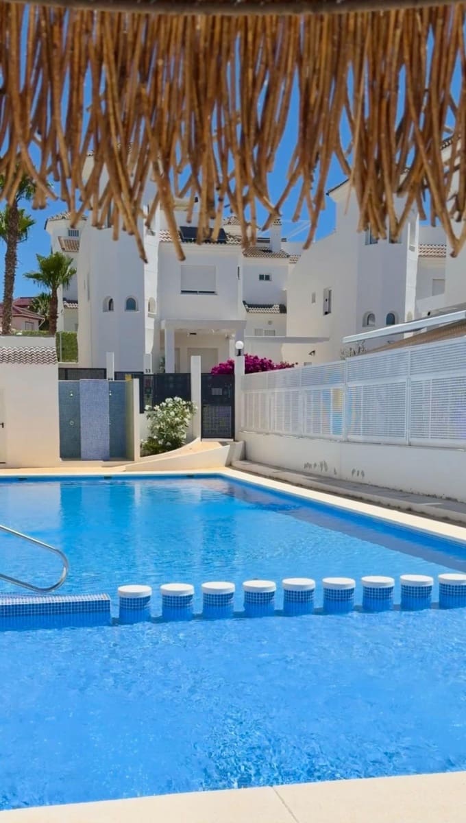 2 sovrum Villa till salu i San Fulgencio - 370 000 € (Ref: 10004116)