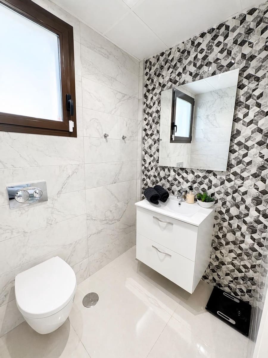 2 sovrum Hus till salu i Orihuela Costa - 345 000 € (Ref: 10004118)