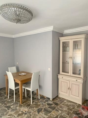 3 bedroom Apartment for sale in Colonia Requena, Alicante / Alacant city - € 94,000 (Ref: 10055505)