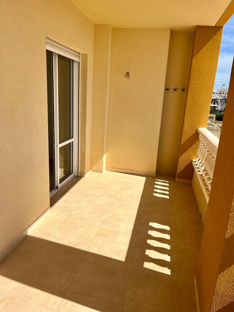3 chambre Appartement à vendre à Villamartin avec piscine - 185 000 € (Ref: 10055506)