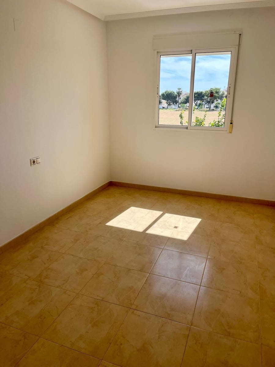 3 chambre Appartement à vendre à Villamartin avec piscine - 185 000 € (Ref: 10055506)
