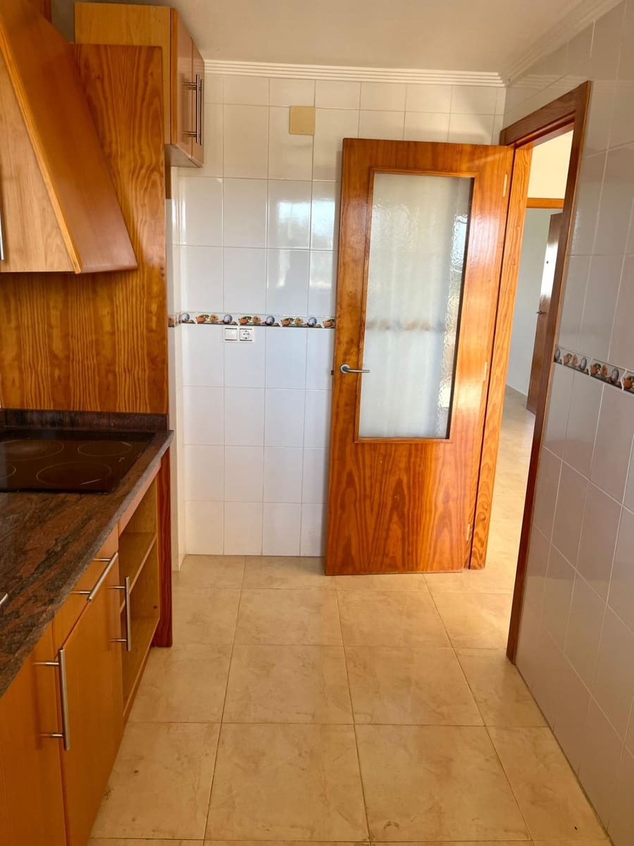 3 chambre Appartement à vendre à Villamartin avec piscine - 185 000 € (Ref: 10055506)