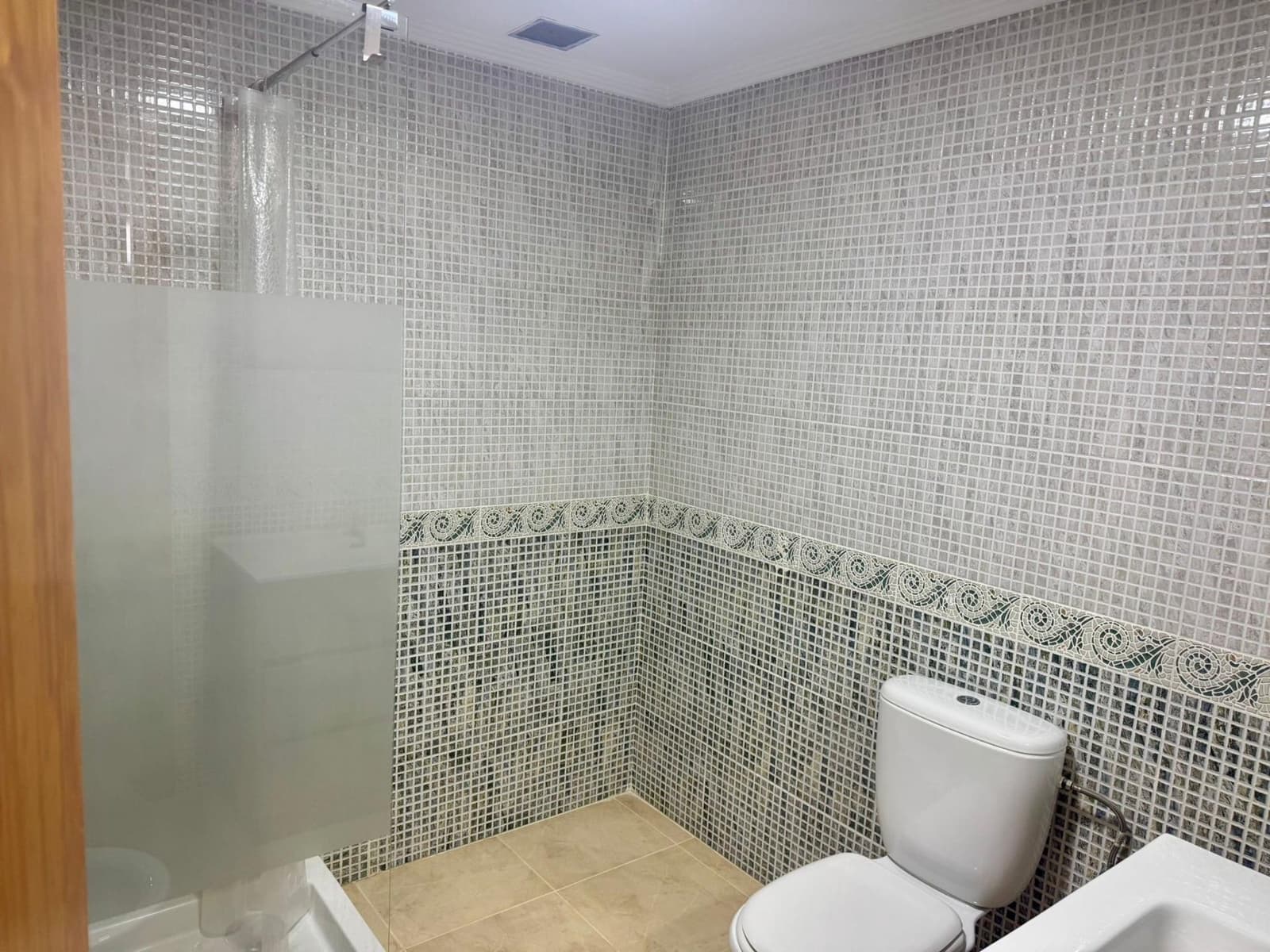 3 chambre Appartement à vendre à Villamartin avec piscine - 185 000 € (Ref: 10055506)