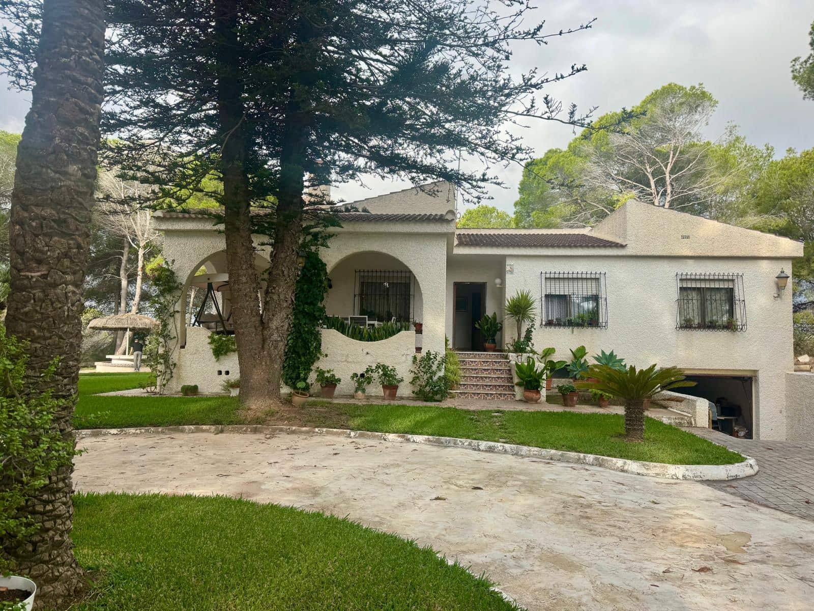 3 soveværelse Finca/Landehus til salg i Orihuela Costa med swimmingpool garage - € 1.200.000 (Ref: 9239286)