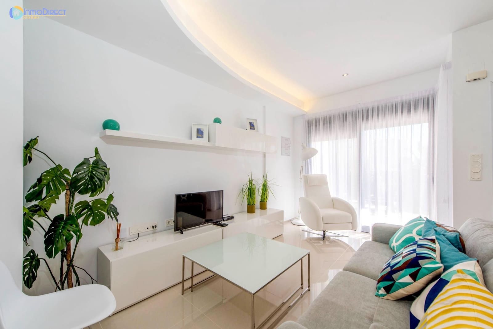 2 soveværelse Bungalow til salg i Orihuela Costa med swimmingpool garage - € 228.000 (Ref: 9241131)