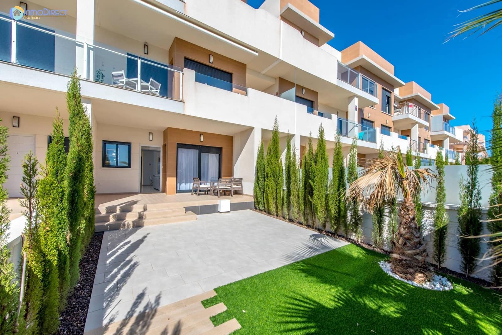 2 soveværelse Bungalow til salg i Orihuela Costa med swimmingpool garage - € 228.000 (Ref: 9241131)