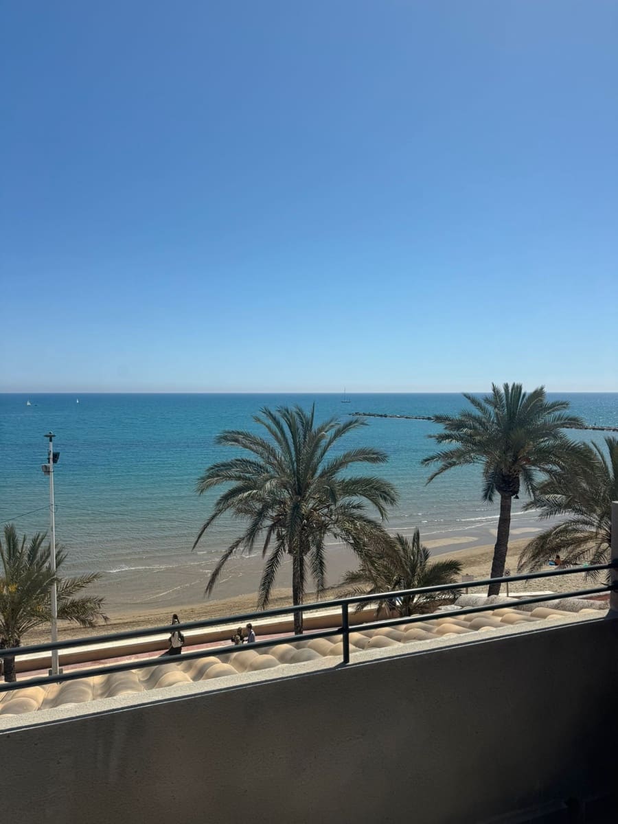 5 soverom Kjedet enebolig til salgs i El Campello - € 1 965 000 (Ref: 9256589)