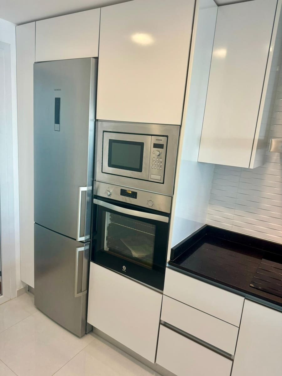 2 bedroom Beach Apartment for sale in Torrevieja - € 298,000 (Ref: 9256637)