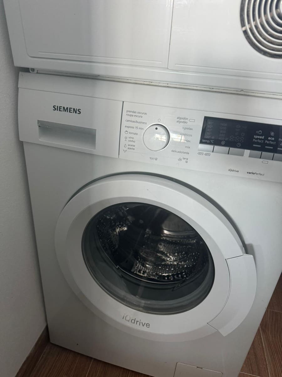 2 bedroom Beach Apartment for sale in Torrevieja - € 298,000 (Ref: 9256637)