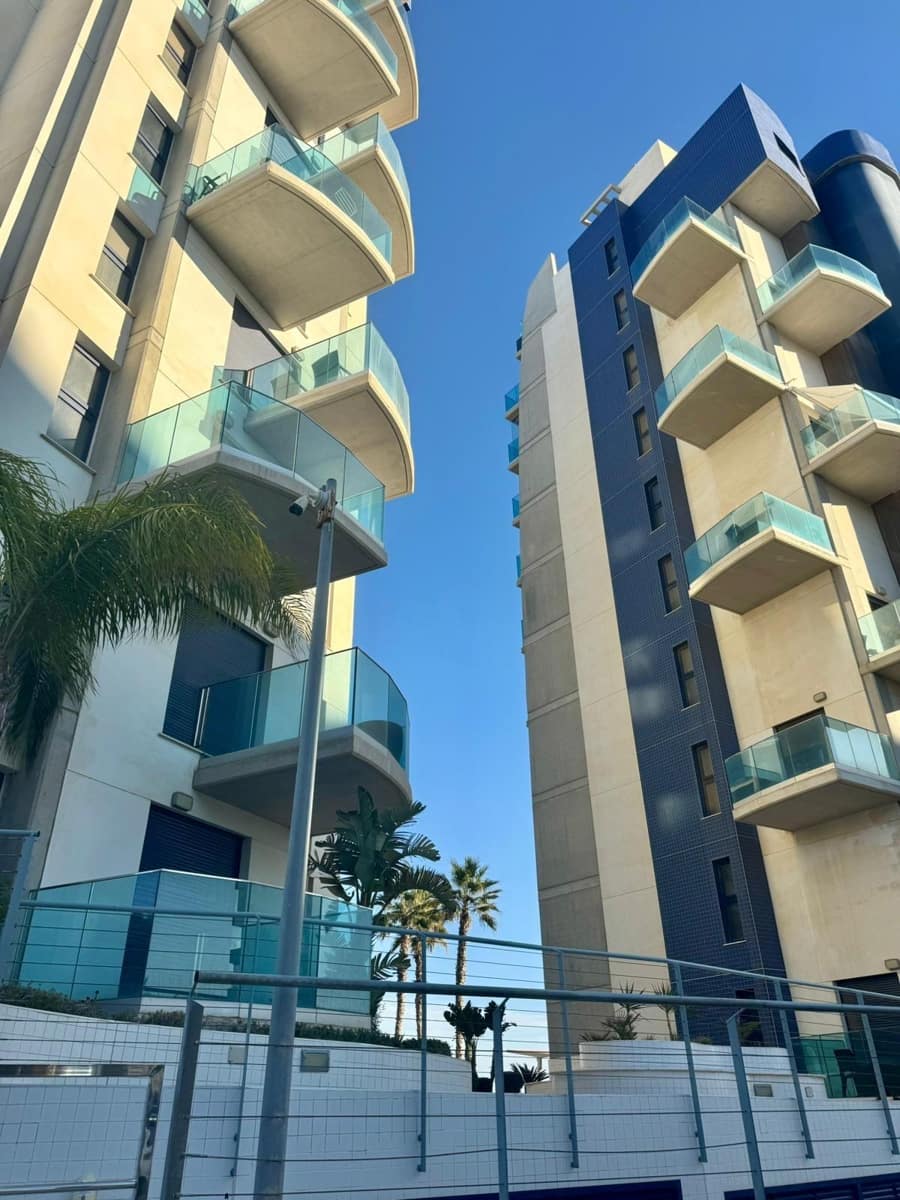 2 bedroom Beach Apartment for sale in Torrevieja - € 298,000 (Ref: 9256637)