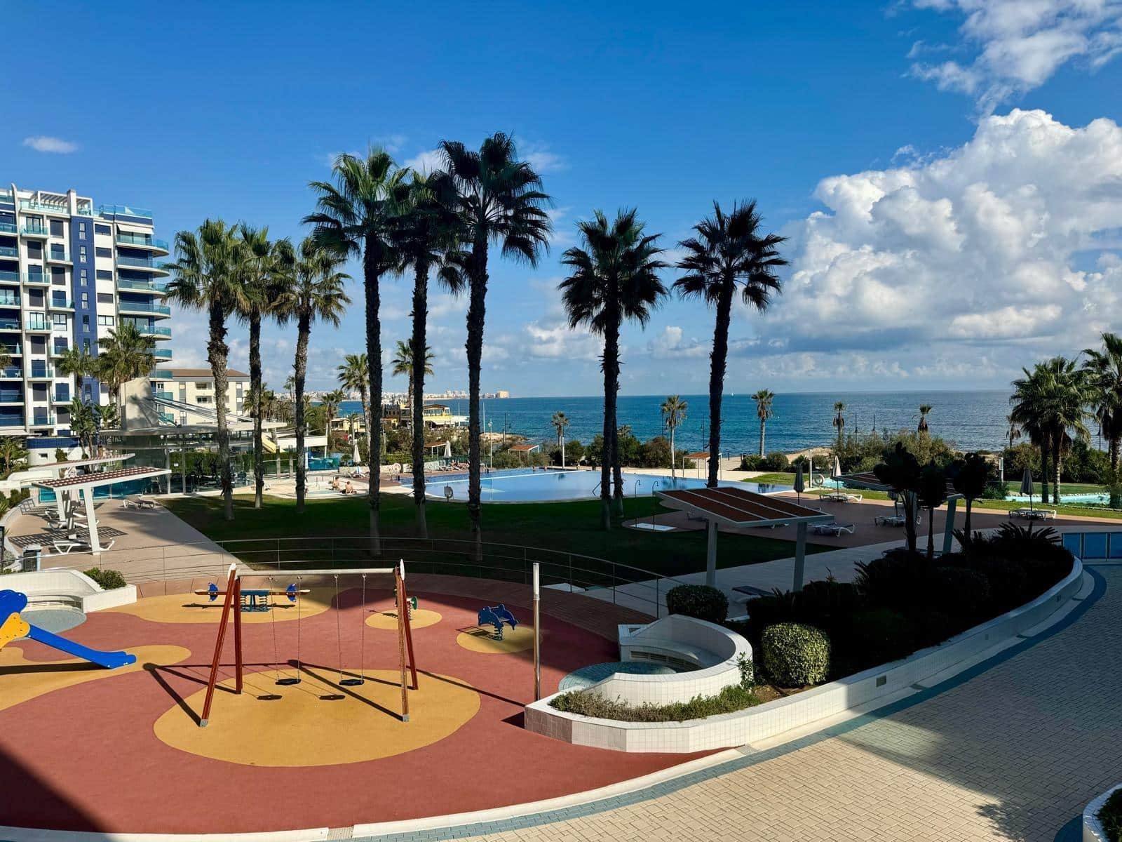 2 bedroom Beach Apartment for sale in Torrevieja - € 298,000 (Ref: 9256637)