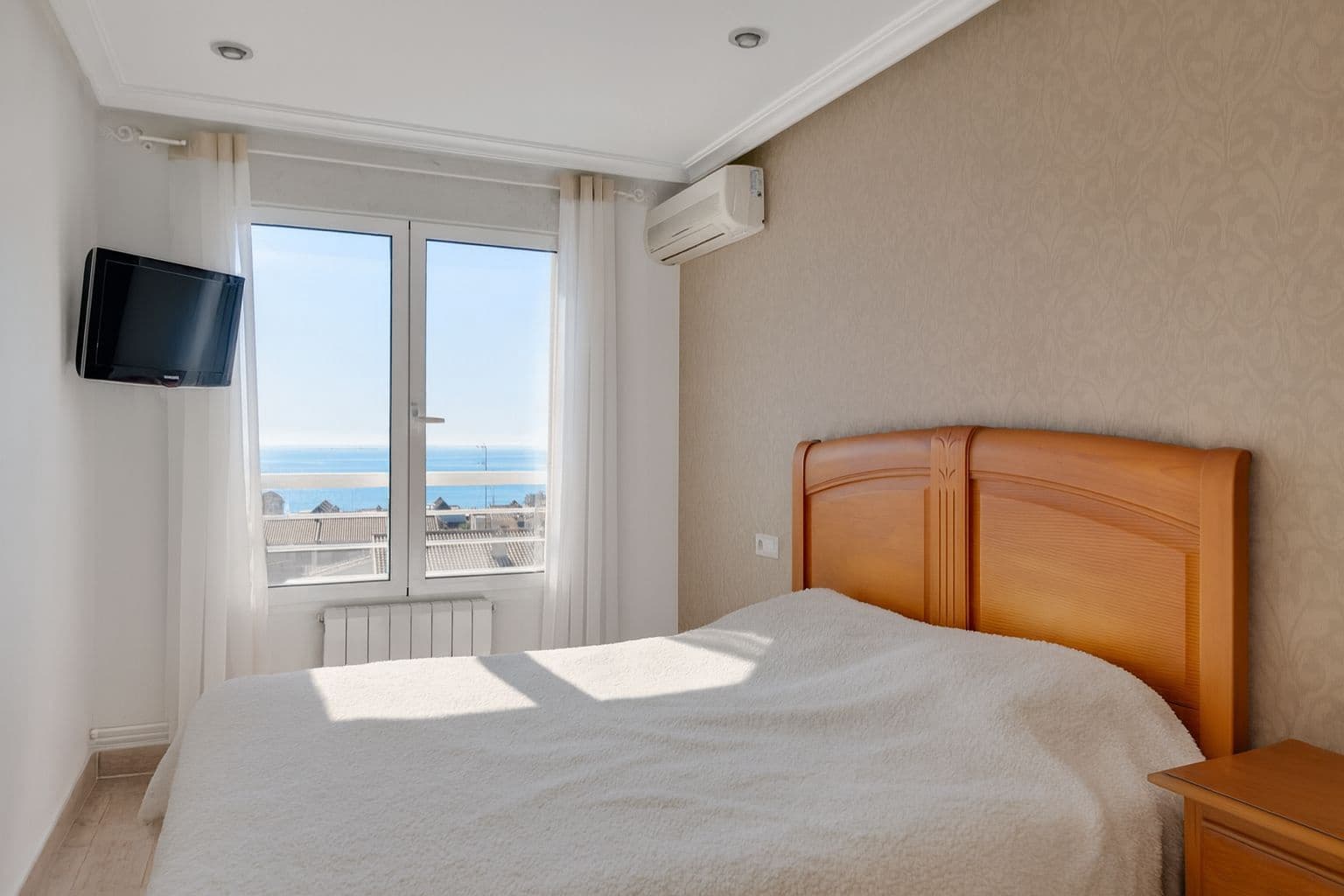 2 soveværelse Penthouse til salg i Guardamar del Segura med garage - € 359.900 (Ref: 9344203)