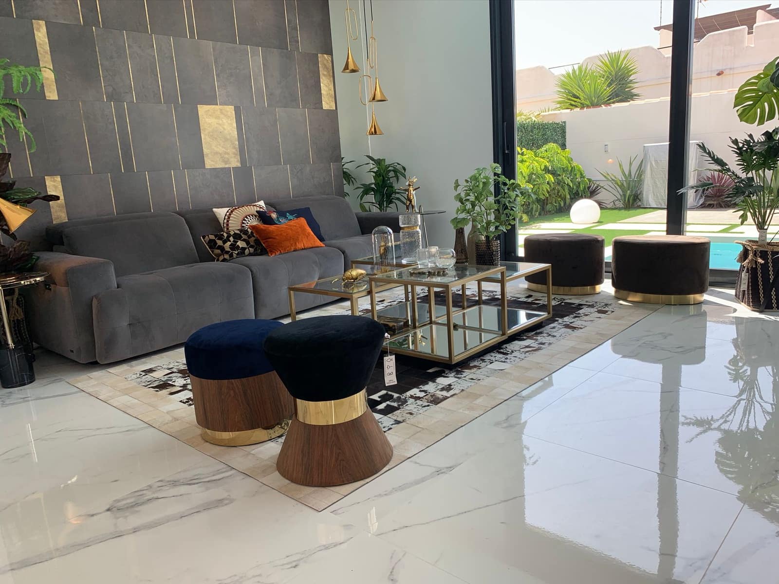 3 bedroom Villa for sale in Torrevieja with pool - € 750,000 (Ref: 9359535)