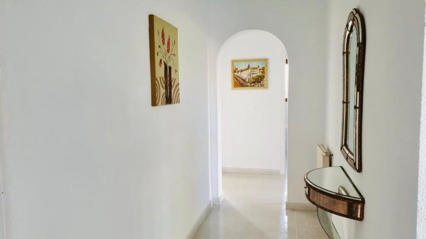 6 soveværelse Villa til salg i Orihuela Costa med swimmingpool - € 450.000 (Ref: 9795013)