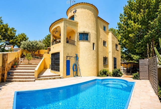 6 soveværelse Villa til salg i Lomas de Campoamor - Las Ramblas, Orihuela med swimmingpool - € 450.000 (Ref: 9795013)