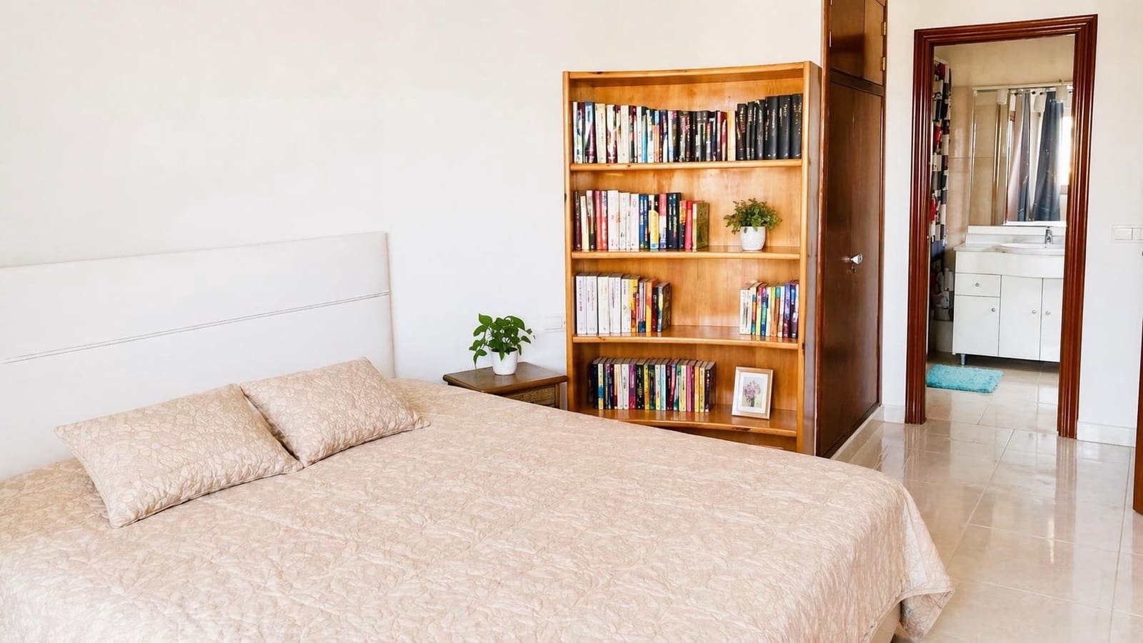 6 soveværelse Villa til salg i Orihuela Costa med swimmingpool - € 450.000 (Ref: 9795013)