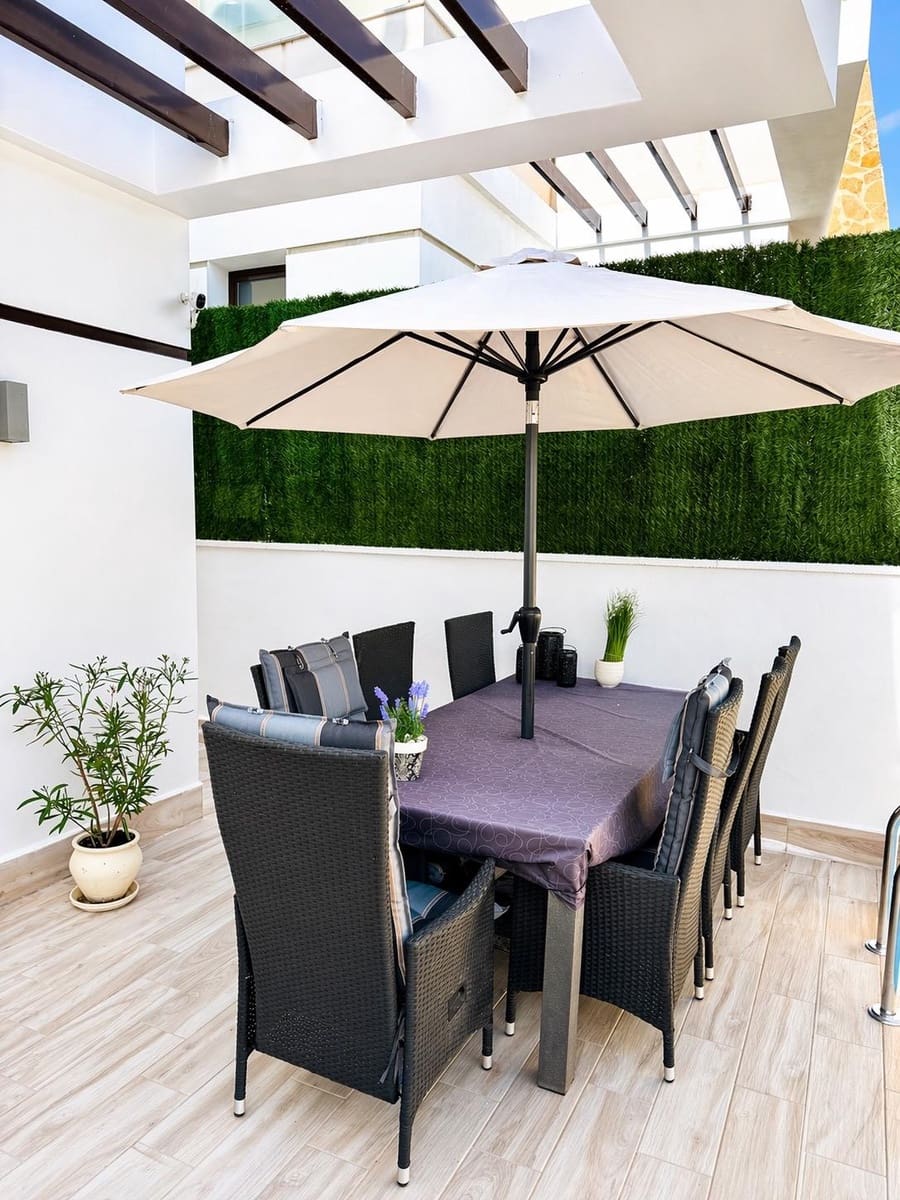 2 bedroom Townhouse for sale in Orihuela Costa - € 345,000 (Ref: 9795014)