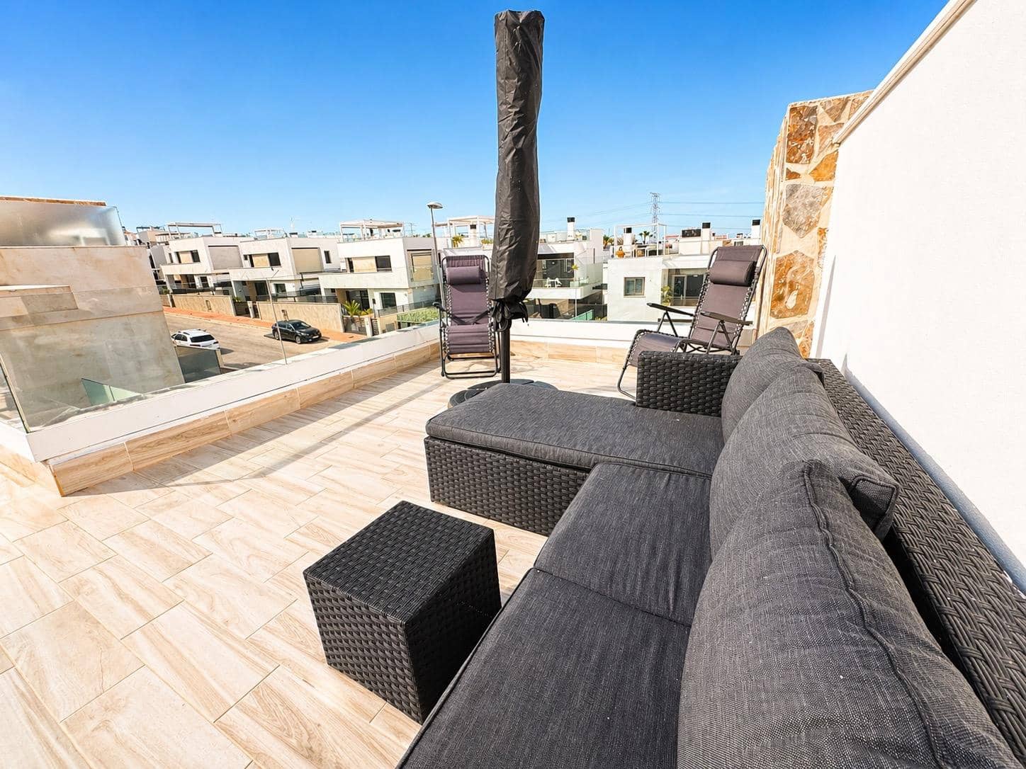 2 bedroom Townhouse for sale in Orihuela Costa - € 345,000 (Ref: 9795014)