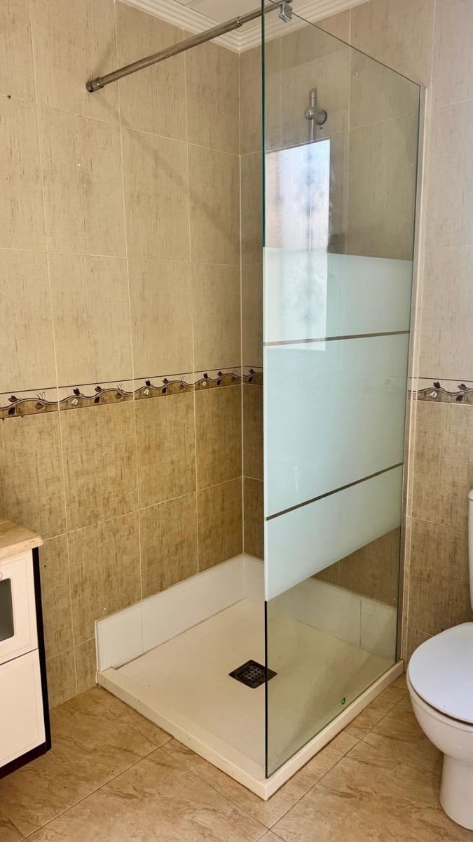 5 chambre Villa/Maison à vendre à Guardamar del Segura - 375 000 € (Ref: 9795015)