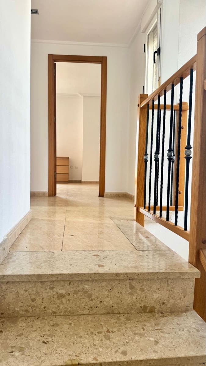 5 chambre Villa/Maison à vendre à Guardamar del Segura - 375 000 € (Ref: 9795015)