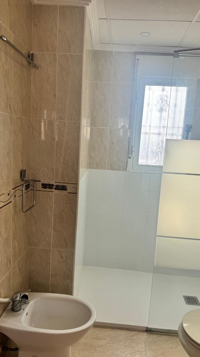 5 chambre Villa/Maison à vendre à Guardamar del Segura - 375 000 € (Ref: 9795015)