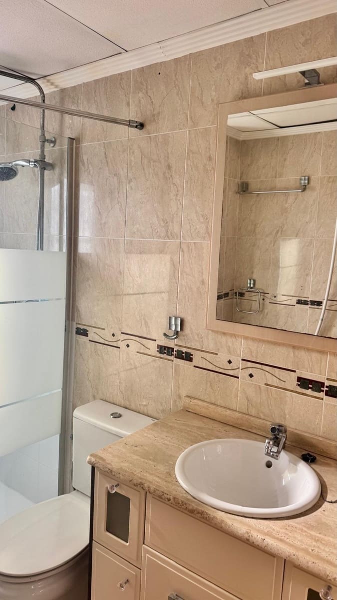 5 chambre Villa/Maison à vendre à Guardamar del Segura - 375 000 € (Ref: 9795015)