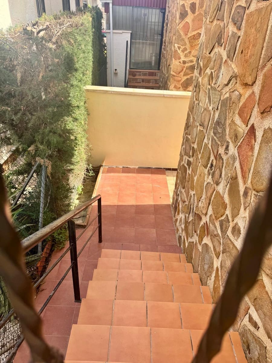 5 chambre Villa/Maison à vendre à Guardamar del Segura - 375 000 € (Ref: 9795015)