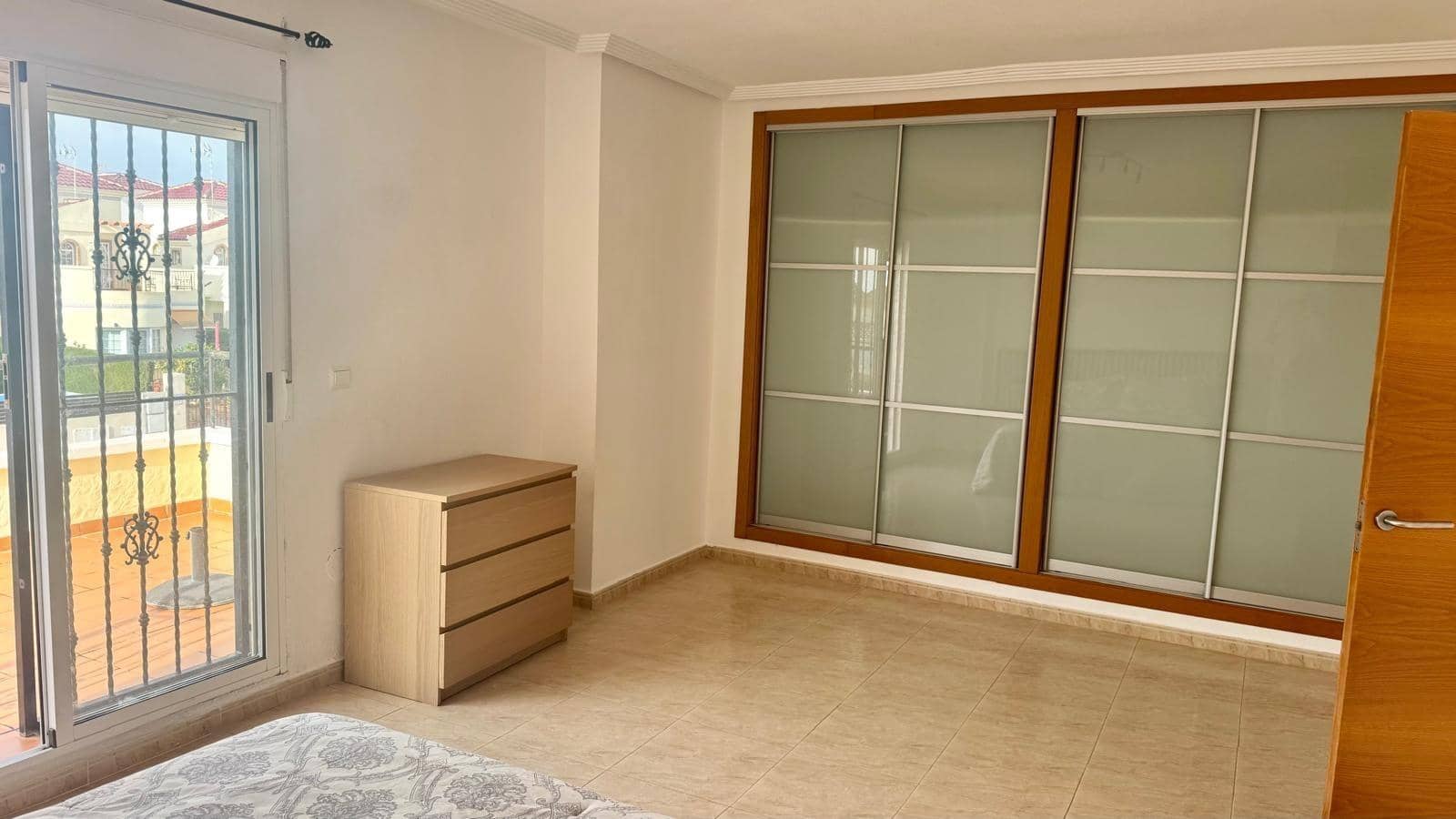 5 chambre Villa/Maison à vendre à Guardamar del Segura - 375 000 € (Ref: 9795015)