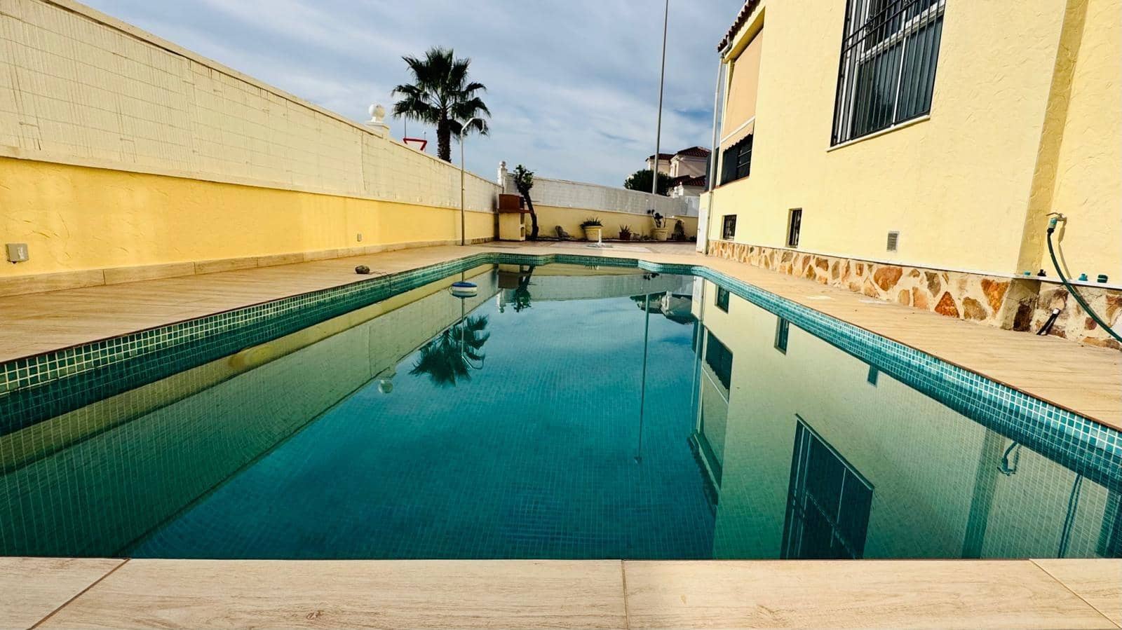 5 chambre Villa/Maison à vendre à Guardamar del Segura - 375 000 € (Ref: 9795015)