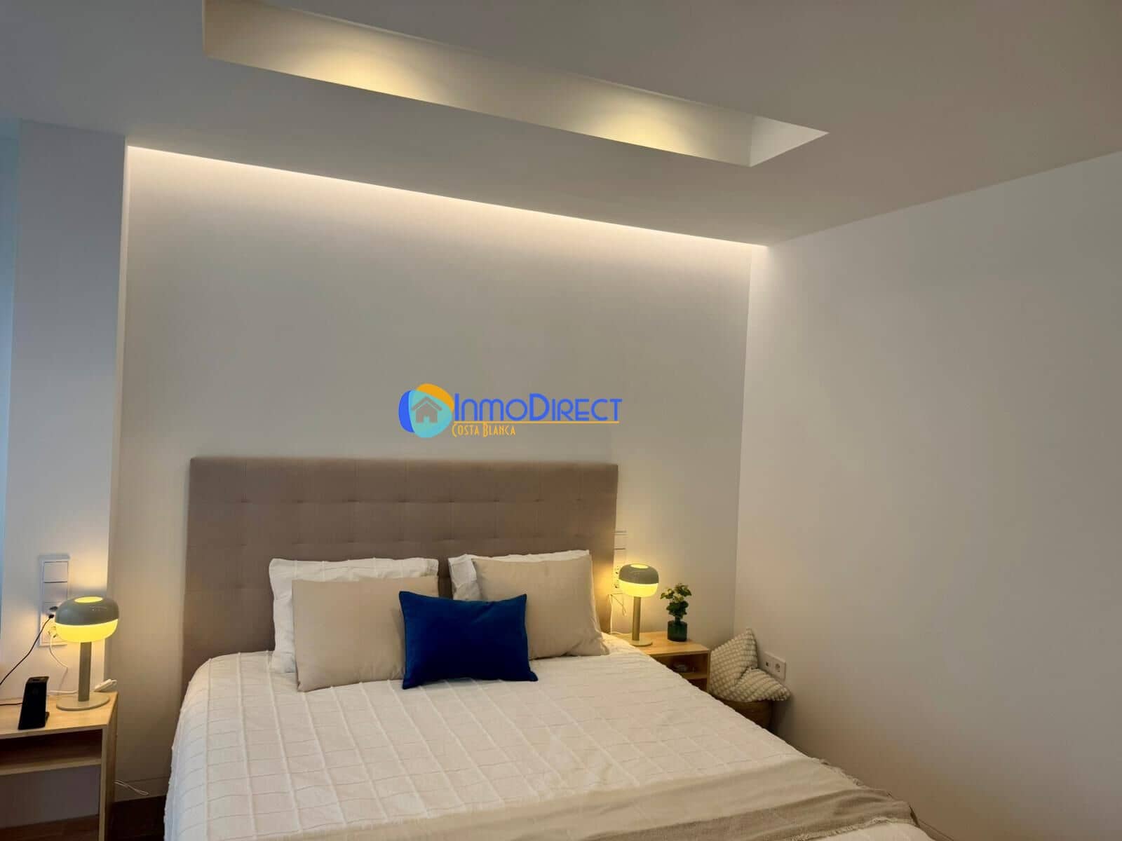 Kommersiell till salu i Torrevieja - 3 300 000 € (Ref: 9795016)