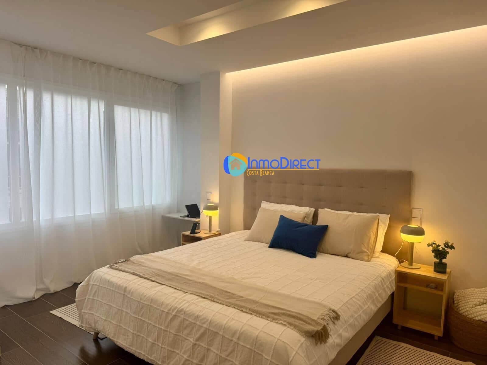 Kommersiell till salu i Torrevieja - 3 300 000 € (Ref: 9795016)