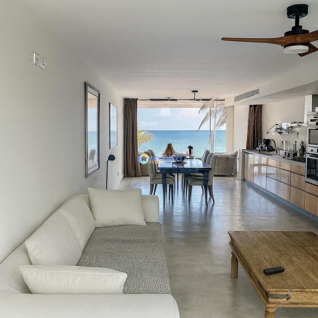 5 Zimmer Reihenhaus zu verkaufen in El Campello mit Garage - 1.965.000 € (Ref: 9795017)